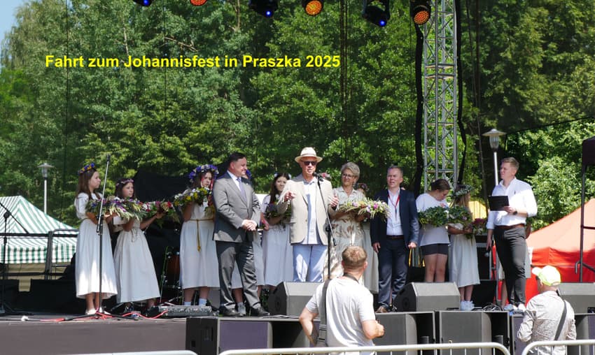 Johannisfest 2025 Vereinsvorsitzender auf der Bühne